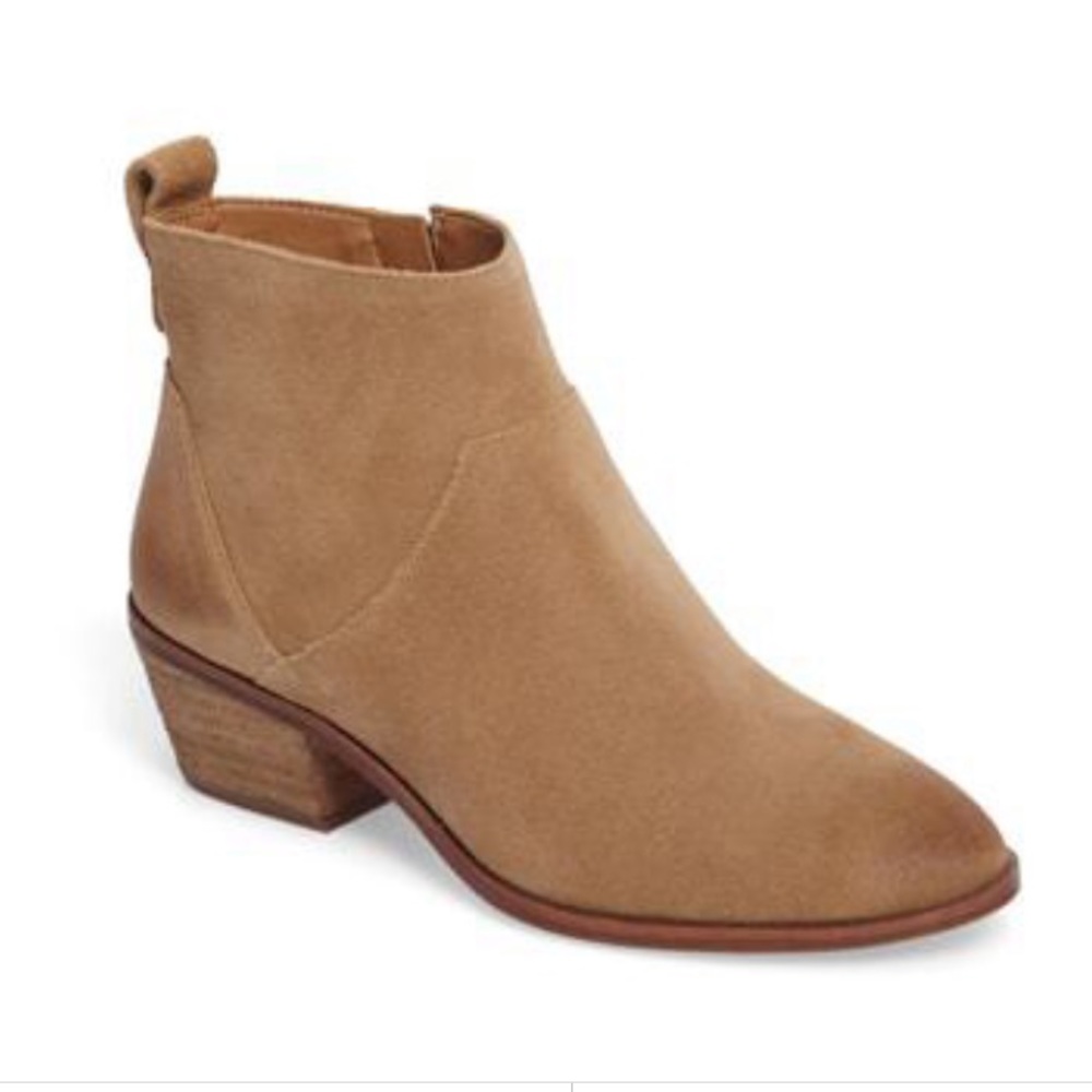 Sole Society Tan Ankle Boots